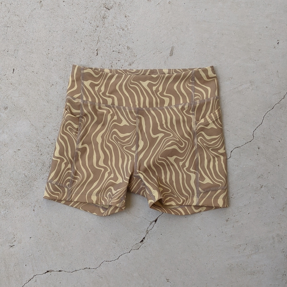 Outdoor Voices Yellow And Khaki Pampas Swirl Pattern Mini Exercise Shorts